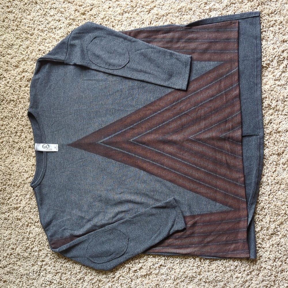 Go Couture men's lightweight sweater, size Medium. Excellent condition